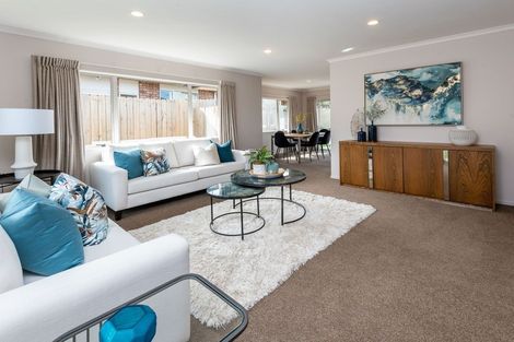 Photo of property in 18 Lissleton Drive, East Tamaki, Auckland, 2013