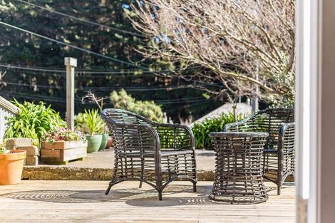 Photo of property in 19 Royal Street, Berhampore, Wellington, 6023