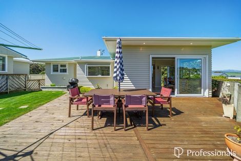 Photo of property in 14 Bushey Way, Maungaraki, Lower Hutt, 5010