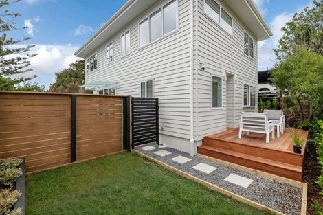Photo of property in 30 Wyoming Avenue, Murrays Bay, Auckland, 0630