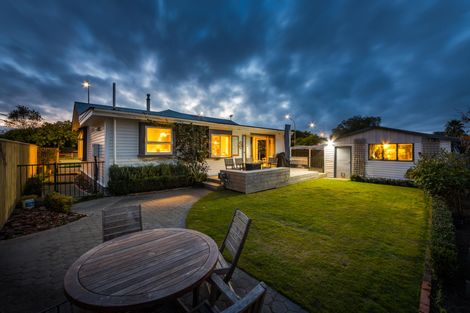 Photo of property in 61 Roy Street, Palmerston North, 4410