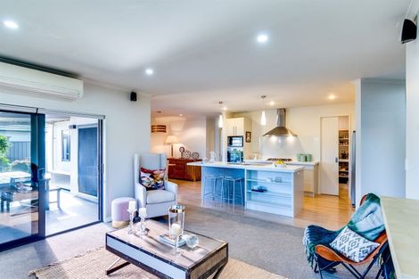 Photo of property in 9 Taieri Place, Poraiti, Napier, 4112