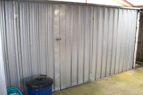 Photo of property in 14 Grove Road, Papakura, 2110