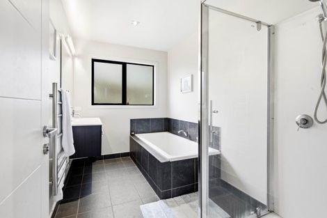 Photo of property in 24 Wills Street, Balaclava, Dunedin, 9011