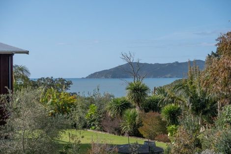 Photo of property in 46c Heretaunga Crescent, Cable Bay, 0420