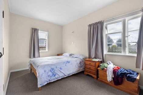 Photo of property in 17 Robert Street, Marton, 4710