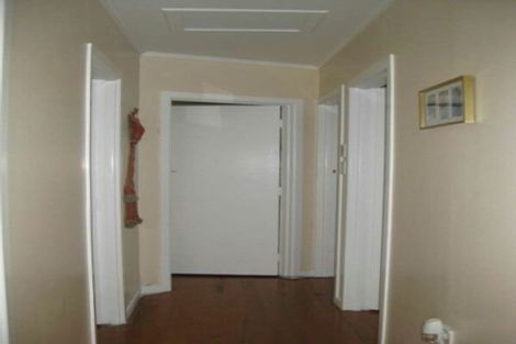 Photo of property in 6 Nicholson Place, Hillcrest, Auckland, 0627