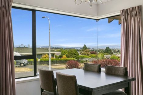 Photo of property in 80 Harvey Street, Waipahihi, Taupo, 3330
