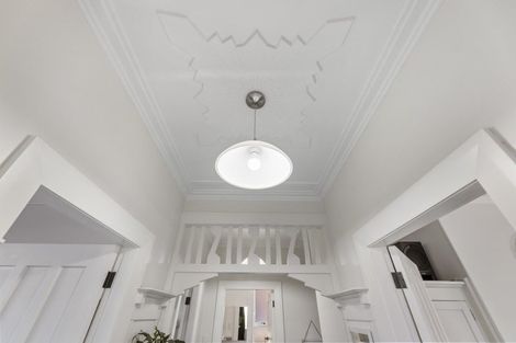 Photo of property in 15 Wills Street, Balaclava, Dunedin, 9011