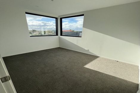 Photo of property in 201/1a Kings Road, Mount Roskill, Auckland, 1041