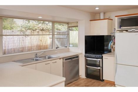 Photo of property in 97a Winters Road, Redwood, Christchurch, 8051