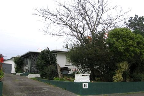 Photo of property in 11 Peters Avenue, Cloverlea, Palmerston North, 4412
