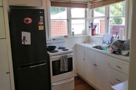 Photo of property in 2a Sutherland Avenue, Silverstream, Upper Hutt, 5019