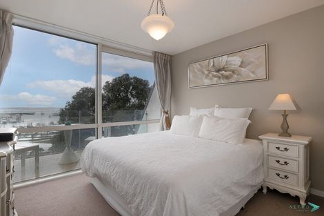 Photo of property in 2/7 London Street, Saint Marys Bay, Auckland, 1011