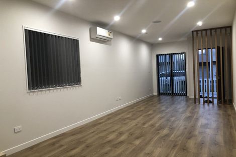 Photo of property in 14 Laquinta Place, Flat Bush, Auckland, 2019