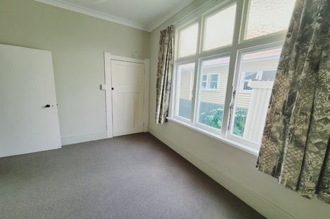 Photo of property in 1 Bignell Street, Gonville, Whanganui, 4501