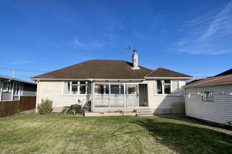 Photo of property in 9 Rugby Street, Levin, 5510