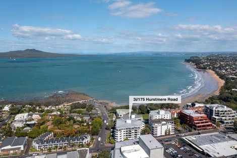 Photo of property in 3i/175 Hurstmere Road, Takapuna, Auckland, 0622