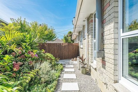 Photo of property in 20a Holyoake Crescent, Avalon, Lower Hutt, 5011