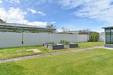 Photo of property in 7 Barclay Place, Burwood, Christchurch, 8061