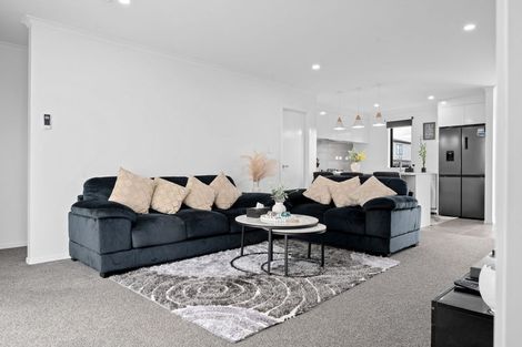 Photo of property in 1/51 Cabourne Drive, Glenview, Hamilton, 3206