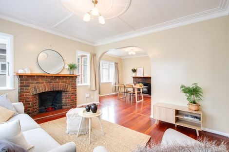 Photo of property in 910 Saint Aubyn Street East, Parkvale, Hastings, 4122