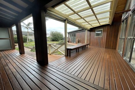 Photo of property in 69 Sunny Crescent, Huapai, Kumeu, 0810