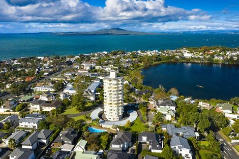 Photo of property in 4/90 Kitchener Road, Milford, Auckland, 0620
