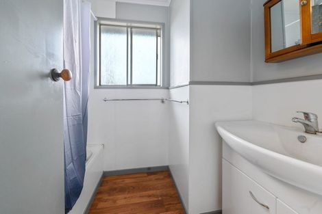 Photo of property in 16 Bay Grove, Pukehangi, Rotorua, 3015