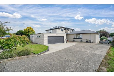 Photo of property in 66 Prospect Terrace, Newfield, Invercargill, 9812