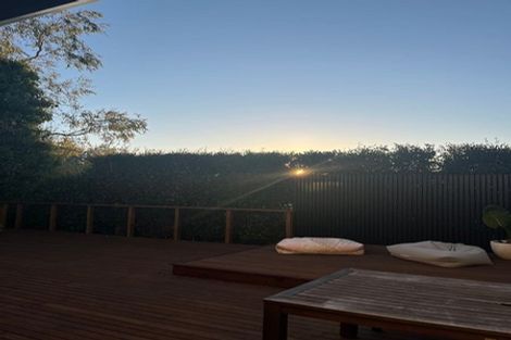 Photo of property in 7a Seymour Road, Sunnyvale, Auckland, 0612