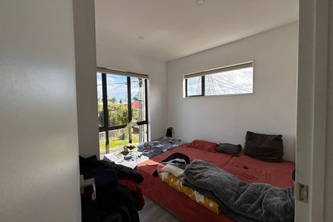 Photo of property in 9a Julian Place, Otara, Auckland, 2023