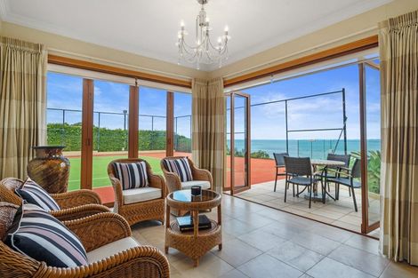 Photo of property in 207 Beach Road, Campbells Bay, Auckland, 0630