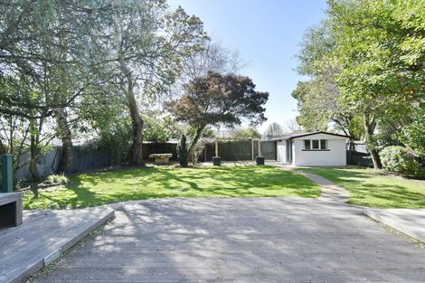 Photo of property in 910 Avonside Drive, Avondale, Christchurch, 8061