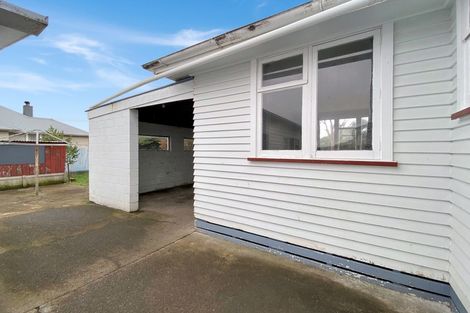 Photo of property in 2 Robertshawe Crescent, Dannevirke, 4930