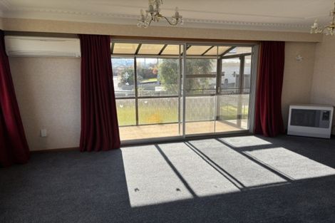 Photo of property in 17 Fox Street, Alexandra, 9320