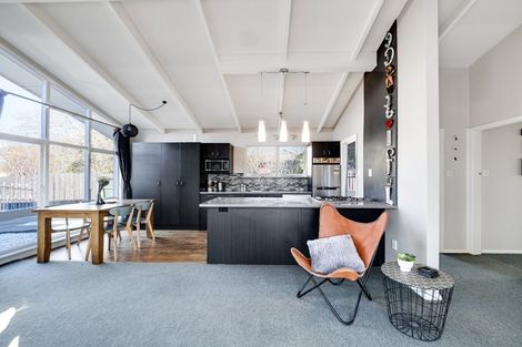 Photo of property in 7 Brenda Place, Halswell, Christchurch, 8025