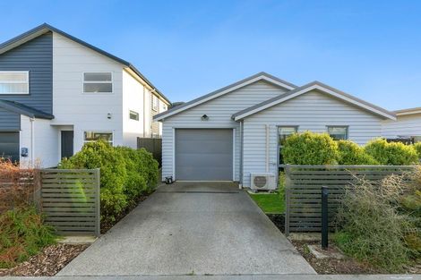 Photo of property in 5 Taiko Place, Kenepuru, Porirua, 5022