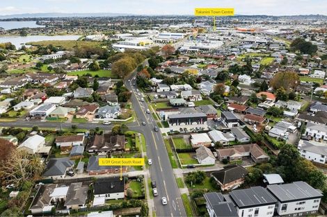 Photo of property in 1/39 Great South Road, Papakura, 2110