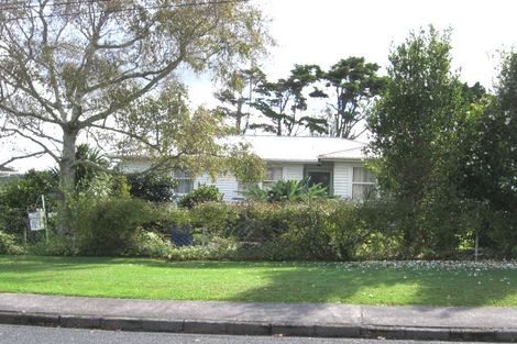 Photo of property in 60 Waipani Road, Te Atatu Peninsula, Auckland, 0610