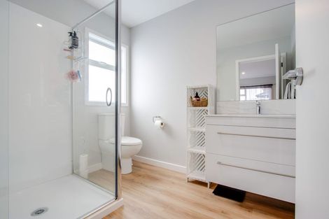 Photo of property in 18 Arrow Place, Te Awa, Napier, 4110