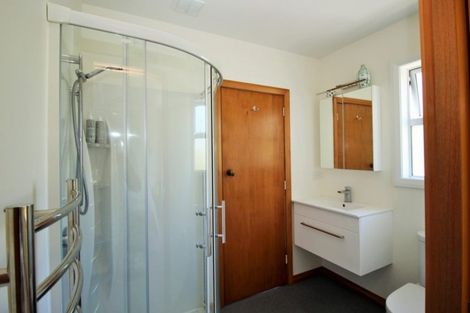 Photo of property in 1 Nicholson Terrace, Oamaru, 9400