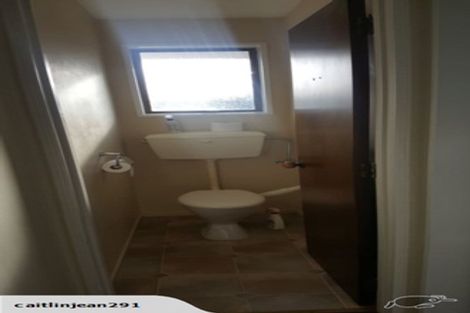 Photo of property in 19b Chipping Lane, Redwood, Christchurch, 8051