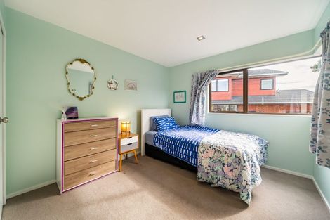 Photo of property in 9 Molyneux Close, Whitby, Porirua, 5024