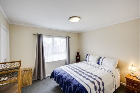 Photo of property in 20 Cortes Crescent, Flaxmere, Hastings, 4120