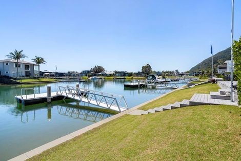 Photo of property in 308 Waterways Parade, Pauanui, Hikuai, 3579