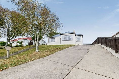 Photo of property in 40 Wrantage Street, Westown, New Plymouth, 4310