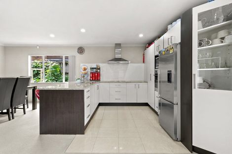Photo of property in 9 Imjin Place, Papakura, 2110