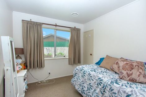 Photo of property in 35 Tania Crescent, Western Heights, Rotorua, 3015