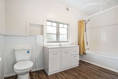 Photo of property in 42 Seddon Street, Aramoho, Whanganui, 4500